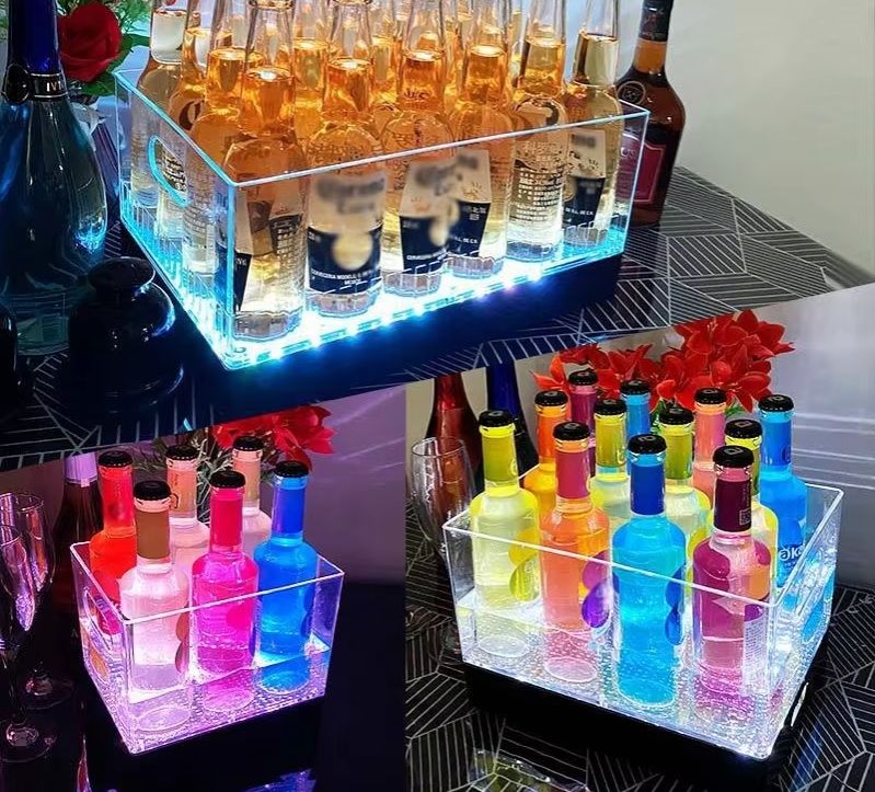 Kwadratowy, świecący pojemnik  – Wine Beers recenzja i cena