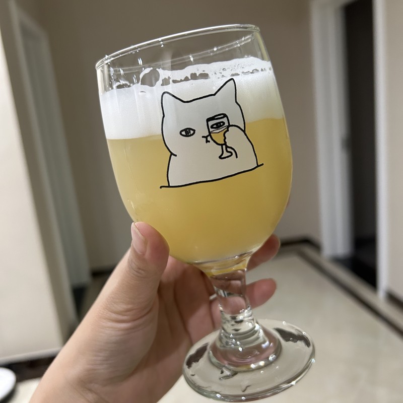 Kreatywne koreańskie szklanki  – Wine Beer Foot recenzja i cena