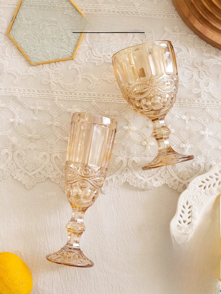 Kieliszek do szampana Amber Re – Wine Beer Foot recenzja i cena